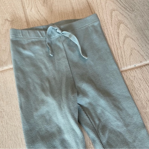 NEW Zara Toddler Girl Blue Ribbed Leggings - Picture 2 of 9